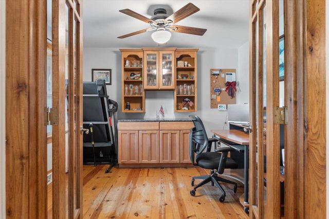 W326S1480 Forest Hills DRIVE, Delafield, WI 53018