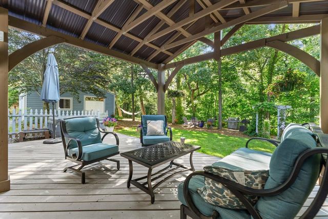 W326S1480 Forest Hills DRIVE, Delafield, WI 53018