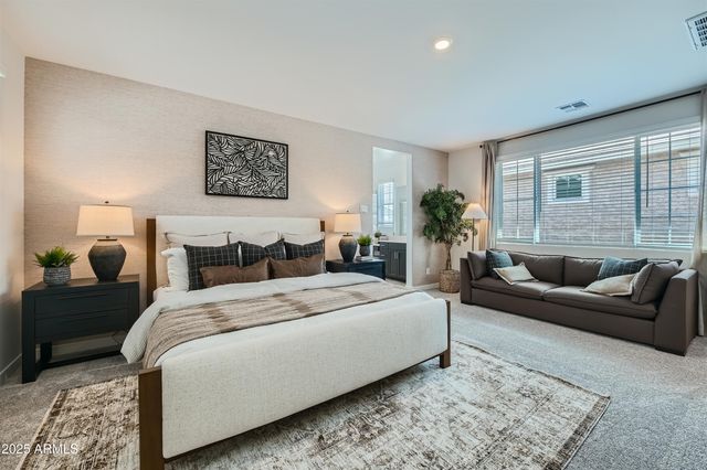 8320 E PRAIRIE Avenue, Mesa, AZ 85212