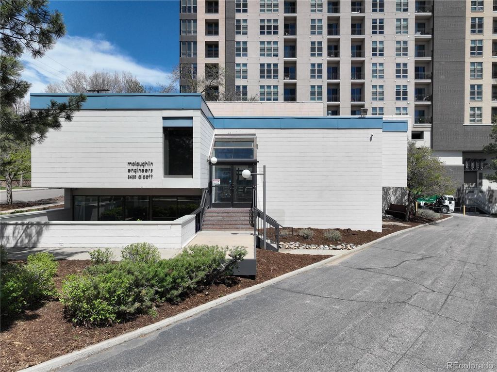 2420 Alcott Street, Denver, CO 80211