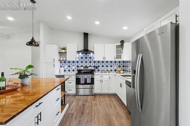 5460 Villa Circle, Colorado Springs, CO 80918