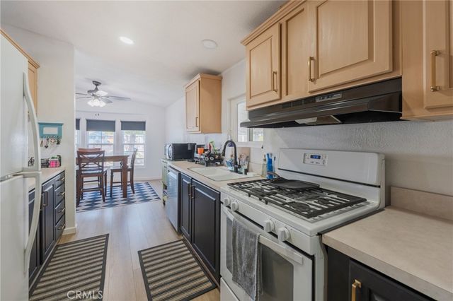 21851 Newland St 266, Huntington Beach, CA 92646