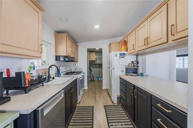 21851 Newland St 266, Huntington Beach, CA 92646