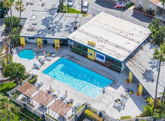 21851 Newland St 266, Huntington Beach, CA 92646