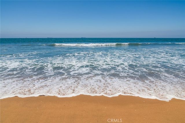 21851 Newland St 266, Huntington Beach, CA 92646