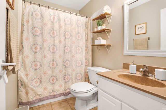 297 Persimmon Circle, Boonville, IN 47601