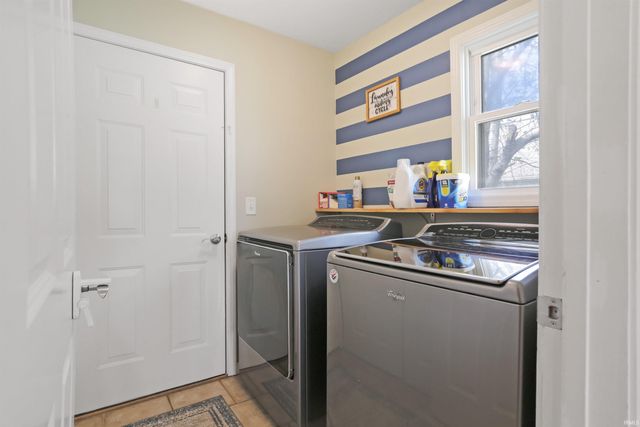 297 Persimmon Circle, Boonville, IN 47601