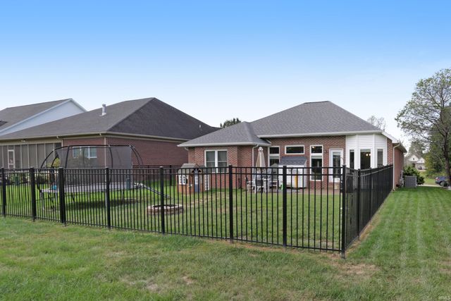 297 Persimmon Circle, Boonville, IN 47601