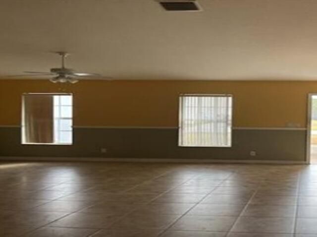 1944 SW Breezeway Street, Port St. Lucie, FL 34987