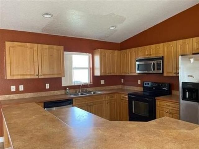 1944 SW Breezeway Street, Port St. Lucie, FL 34987