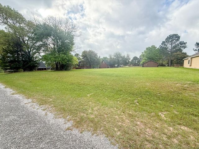 7 Alta Vista, Huntsville, TX 77340