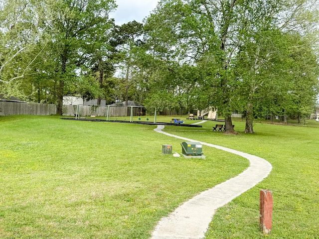 7 Alta Vista, Huntsville, TX 77340