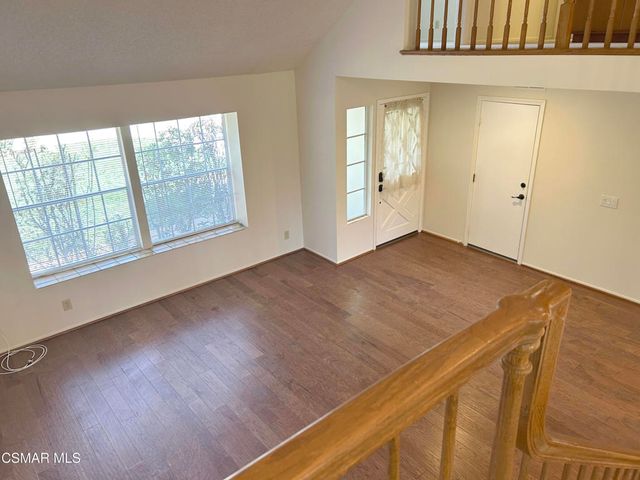 521 Melbourne Court, Newbury Park, CA 91320