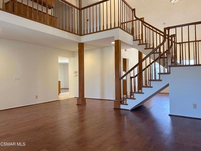 521 Melbourne Court, Newbury Park, CA 91320