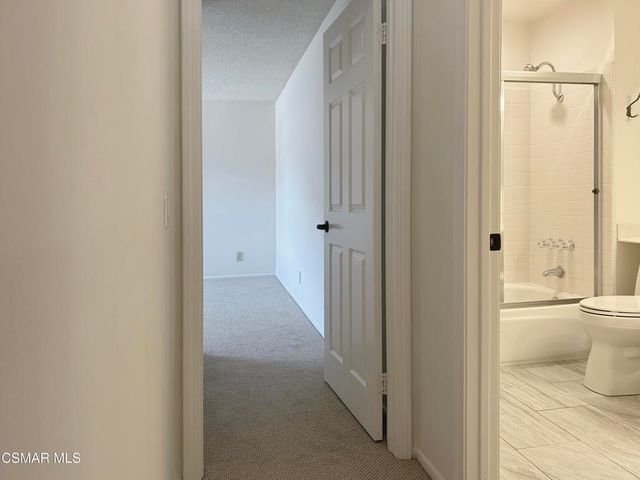 521 Melbourne Court, Newbury Park, CA 91320