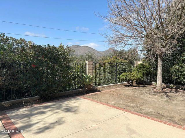 521 Melbourne Court, Newbury Park, CA 91320