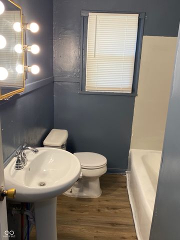 1111 Medford Avenue, Indianapolis, IN 46222