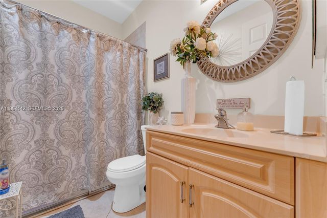 7651 Via Grande, Boynton Beach, FL 33437