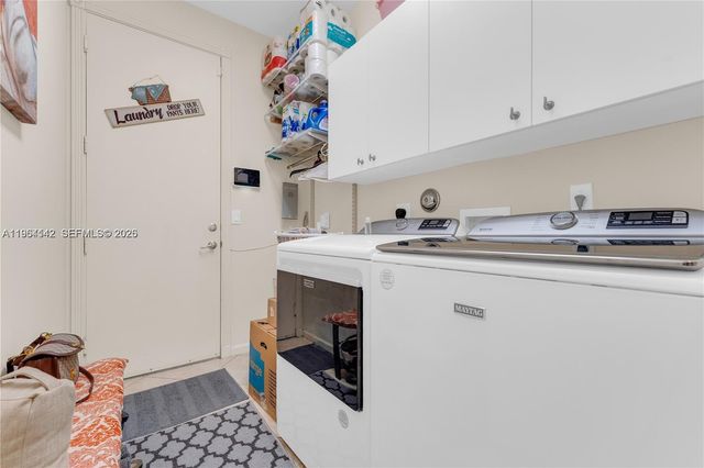 7651 Via Grande, Boynton Beach, FL 33437