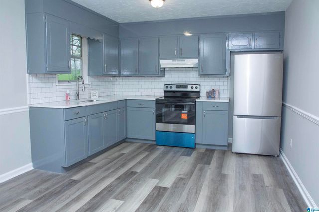 939 VON DALE LANE, Birmingham, AL 35215