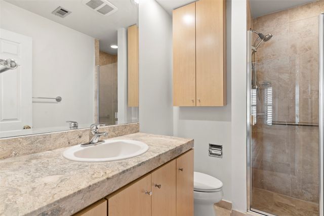 8610 Turtle Creek Boulevard 208, Dallas, TX 75225