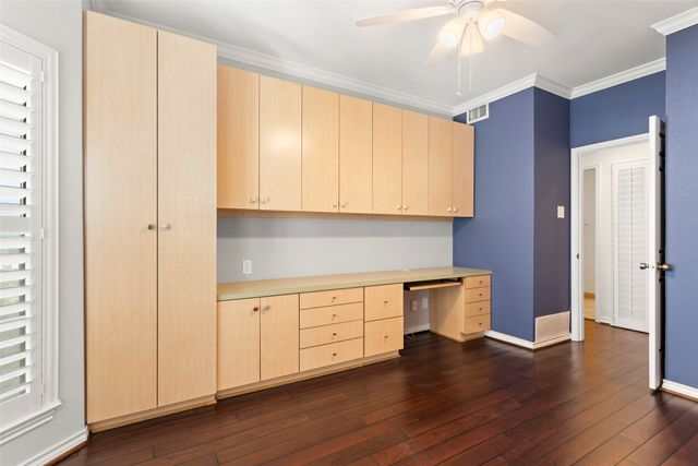8610 Turtle Creek Boulevard 208, Dallas, TX 75225