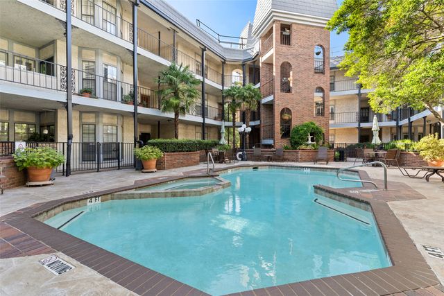 8610 Turtle Creek Boulevard 208, Dallas, TX 75225