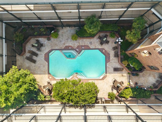 8610 Turtle Creek Boulevard 208, Dallas, TX 75225