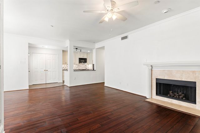 8610 Turtle Creek Boulevard 208, Dallas, TX 75225