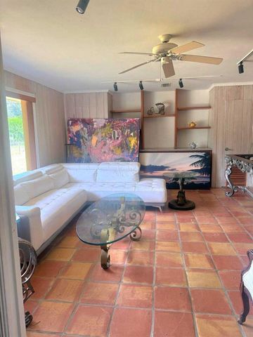 13886 N 22ND Road N, Loxahatchee, FL 33470