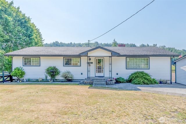 628 E Valley Road, Skamokawa, WA 98647