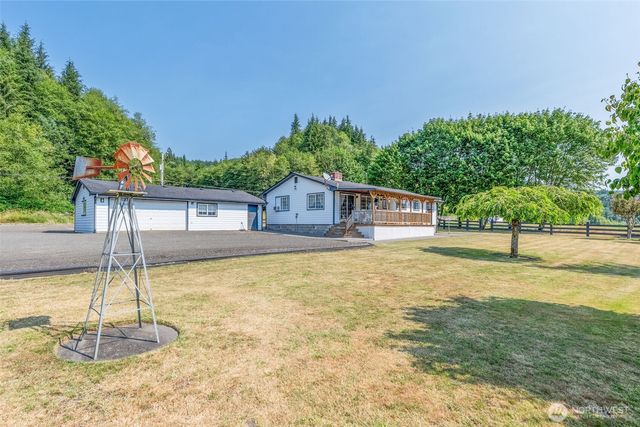 628 E Valley Road, Skamokawa, WA 98647