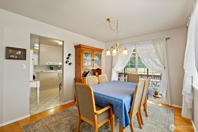628 E Valley Road, Skamokawa, WA 98647