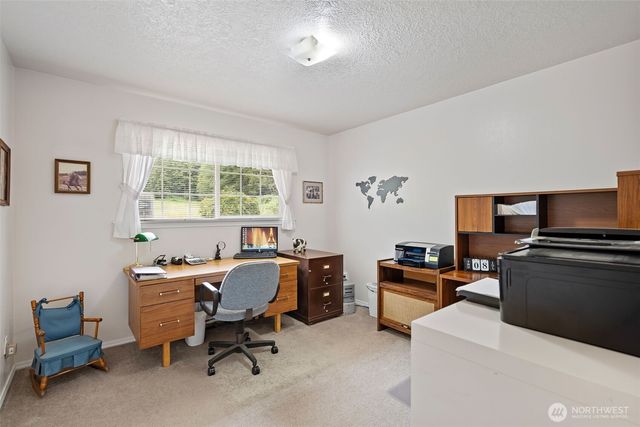 628 E Valley Road, Skamokawa, WA 98647