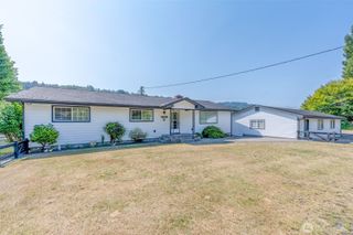 628 E Valley Road, Skamokawa, WA 98647