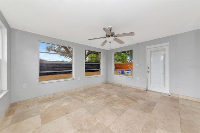 2707 BIGELOW DR, Sarasota, FL 34239