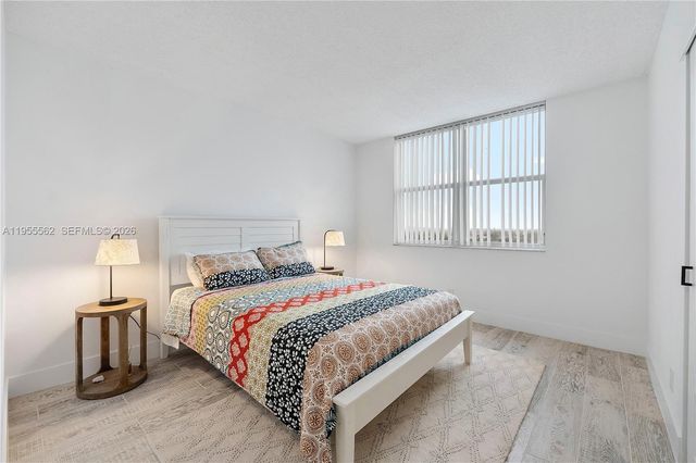 2639 N Riverside Dr 806, Pompano Beach, FL 33062