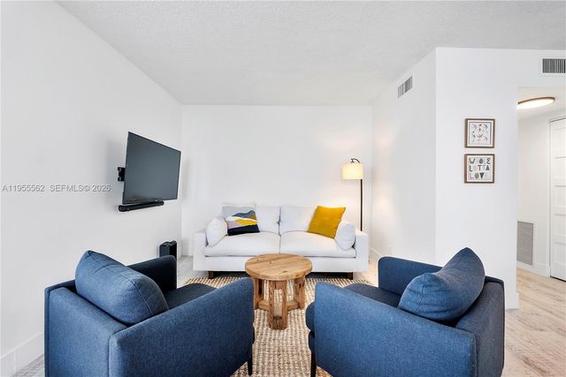 2639 N Riverside Dr 806, Pompano Beach, FL 33062