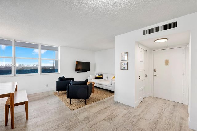 2639 N Riverside Dr 806, Pompano Beach, FL 33062