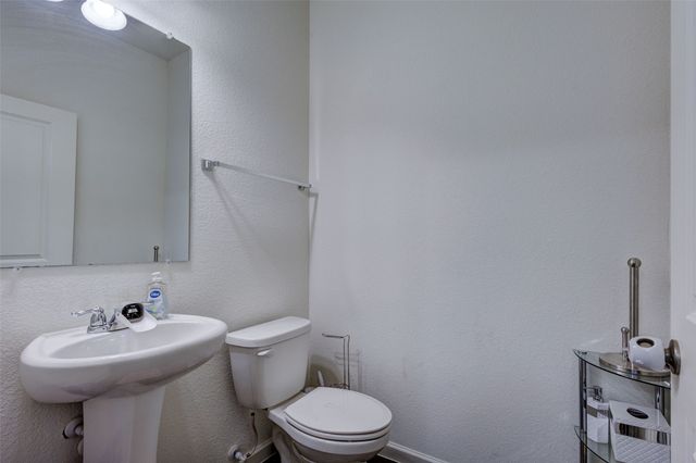 420 Gypsum Lane, Glenn Heights, TX 75154