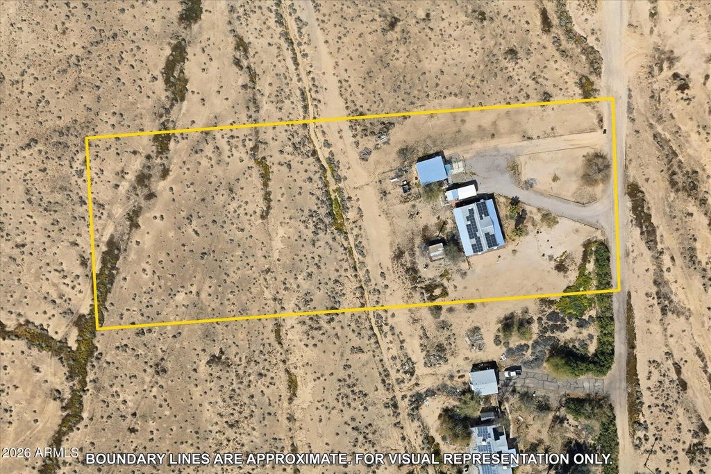 Image 29 of property listing at 2120 S 382ND Avenue, Tonopah, AZ 85354