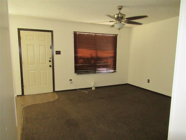 4214 3rd Street, Greenville, TX 75401