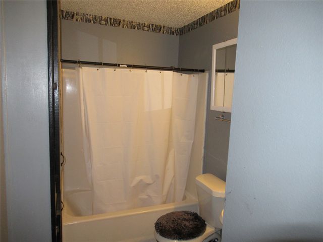 4214 3rd Street, Greenville, TX 75401