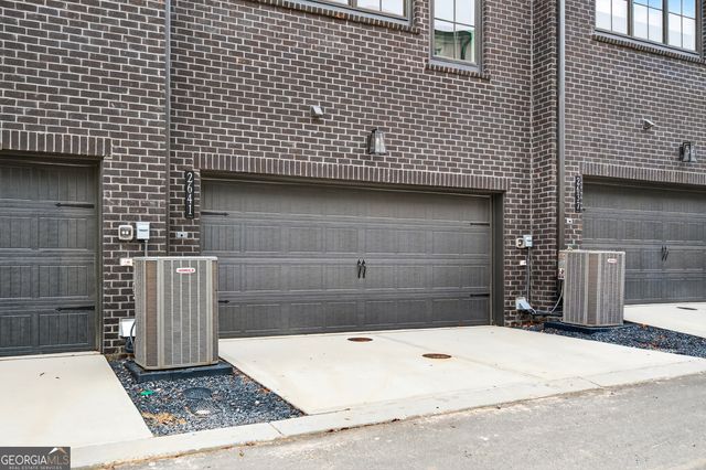 2641 Mackintosh Court, Brookhaven, GA 30319