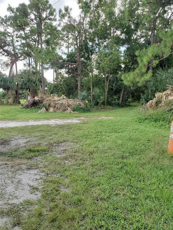 11200 41st Ct, West Palm Beach, FL 33411