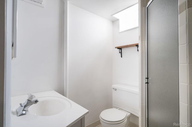32312 Arlington Drive, Beverly Hills Village, MI 48025