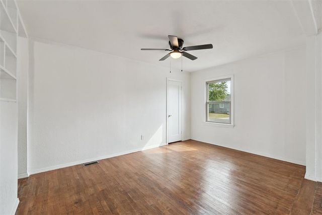 311 E Grumman Drive, Midwest City, OK 73110