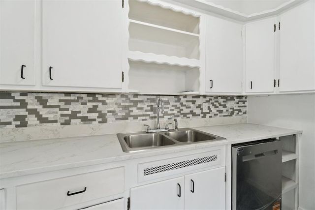 311 E Grumman Drive, Midwest City, OK 73110