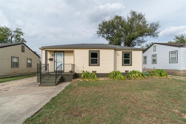 311 E Grumman Drive, Midwest City, OK 73110
