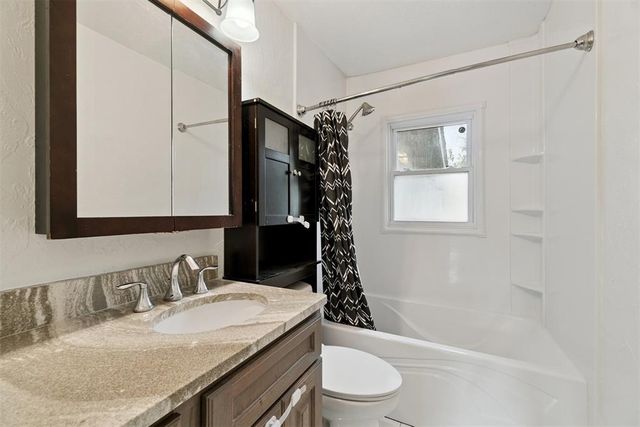 311 E Grumman Drive, Midwest City, OK 73110